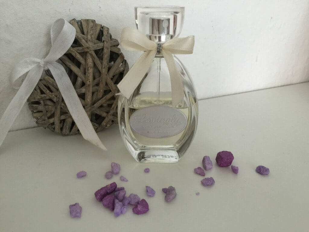LR Parfum Lovingly by Bruce Willis Flacon Deko